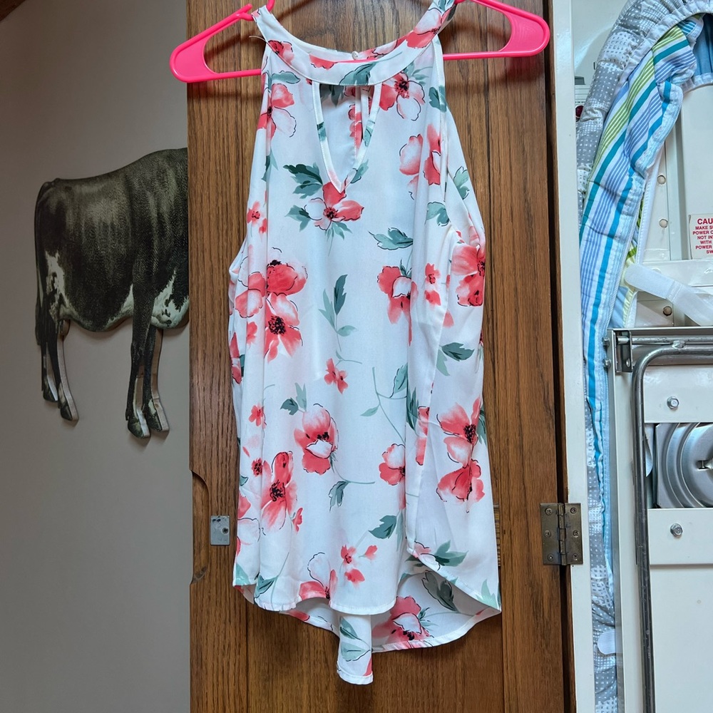 Sienna sky tank top floral